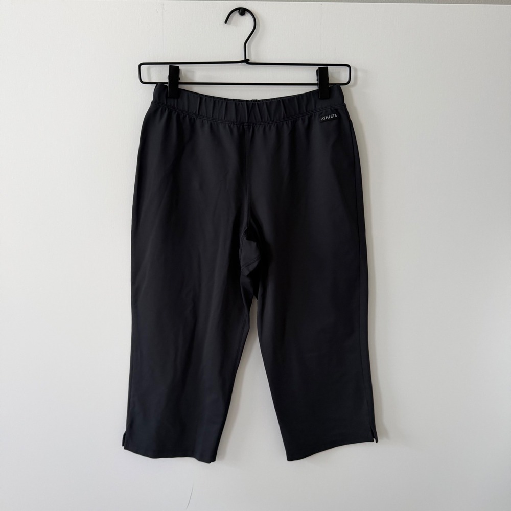 Athleta Womens Black Capri Activewear Leggings 27100 Made in USA Size Small